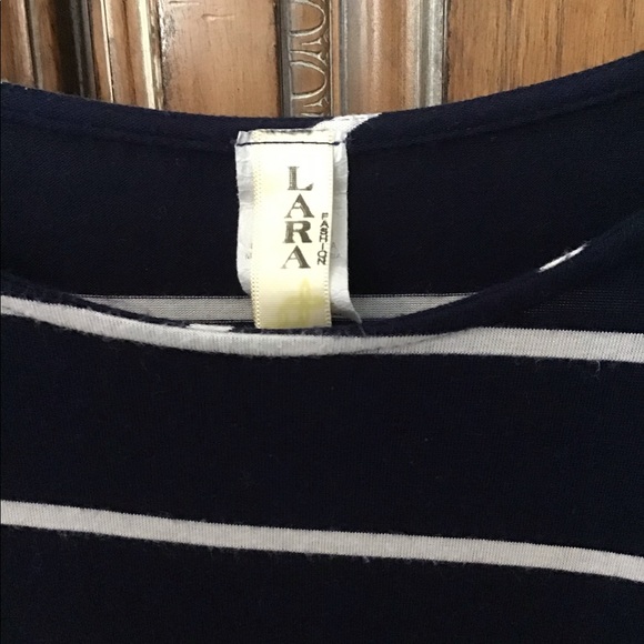 Striped Ruffle sleeve Top - Picture 2 of 10